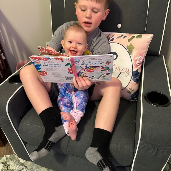 Meet your Posher, Madison - Picture 10 of 10